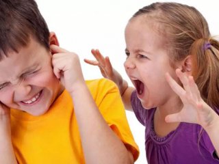 دلایل عصبی شدن کودکان را بشناسید