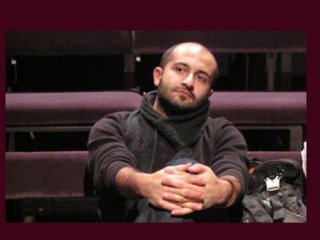 نقاط ضعف خانه تئاتر زیاد است