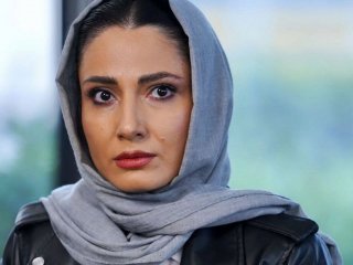 آلبوم تولد ۴۱ سالگی سمیرا حسن‌پور با کیک دو طبقه زرد