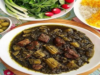 رازهای خوشمزه شدن خورش کرفس مجلسی و لعاب دار