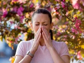 گرفتگی بینی در فصل بهار ؛ چطور راحت نفس بکشیم؟