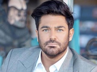 عکس هنری رضا گلزار با برج‌ خلیفه