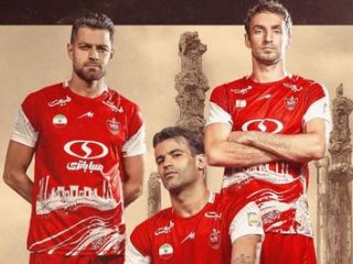 پرسپولیس با پیراهنی تاریخی به میدان می‌رود +عکس