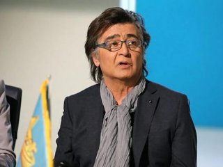 رضا رویگری در بیمارستان بستری شد