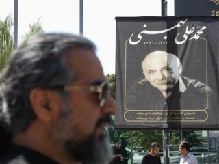 حضور هنرمندان در مراسم بدرقه محمدعلی بهمنی + عکس