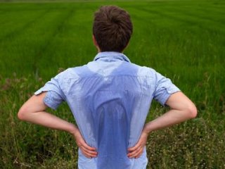 اگر بیش از حد عرق می‌کنید؛ بخوانید