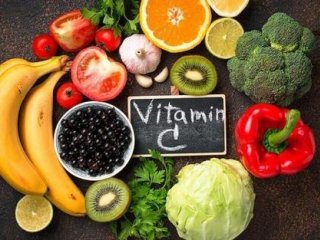 چرا اینقدر بر مصرف ویتامین C تأکید می‌شود؟