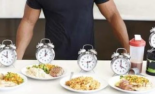 فاصله‌ی ایده‌آل بین دو وعده‌ی غذایی چقدر باید باشد؟