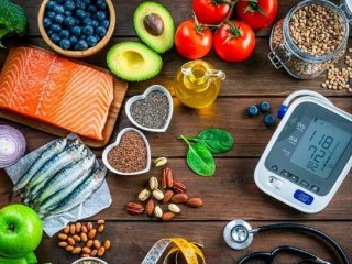 ۴ راهکار ساده برای کاهش فشار خون ؛ فشار خون «لب مرز» چه عددی است؟
