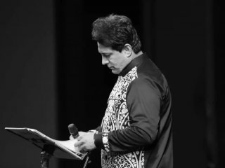 پیکر امید جهان رهسپار خانه ابدی شد
