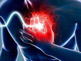 با رایجترین علائم حمله قلبی آشنا شوید