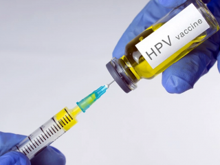 پیشگیری از ابتلا به بیماری HPV؛ غربالگری یا تزریق واکسن؟