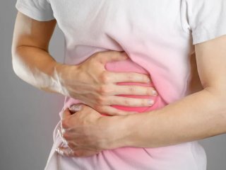 ۴ ترفند برای داشتن شکمی آرام و بدون نفخ