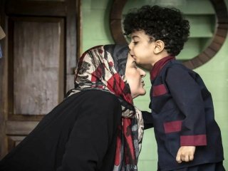 پشت پرده فرزندخواندگی؛ نقش پرحرف و حدیث سالار معمولی در پایتخت