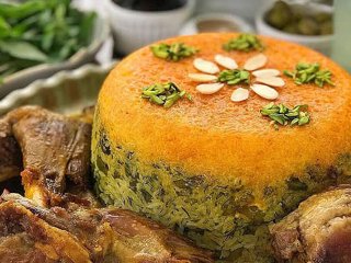 طرز تهیه ته‌چین باقالی‌پلو به روش رستورانی