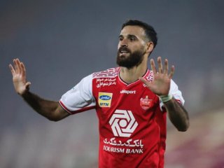 نوراللهی تنها در این صورت در پرسپولیس می‌ماند