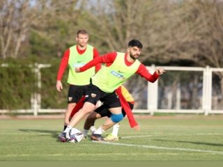 استقلال قید بمب نقل و انتقالاتی‌ را زد