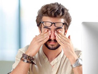 علائمی که نشان می‌دهند کمبود ویتامین D دارید