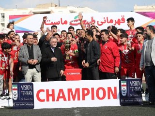 همسر هادی نوروزی در جشن پرسپولیس؛ هانی قهرمان شد + عکس