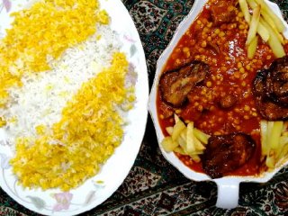 خورش قیمه بادمجان با عدس