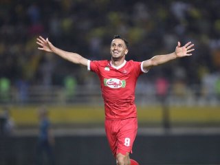دلداری علیپور به حسینی + عکس