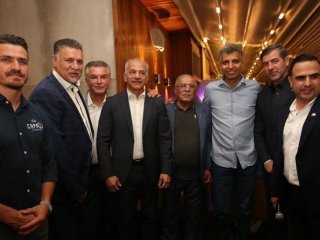 دورهمی علی دایی با فردوسی‌پور، کریم باقری و خاکپور در شمال تهران + عکس