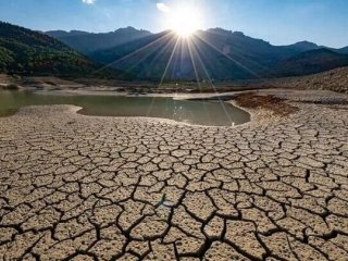 تا ۱۰ روز آینده خبری از باران نیست