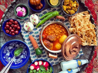 خوشمزه‌ترین غذا‌های سنتی ایران را کجا بخوریم؟