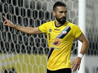 توافق ناگهانی استقلال با بازیکن مورد نظر پرسپولیس