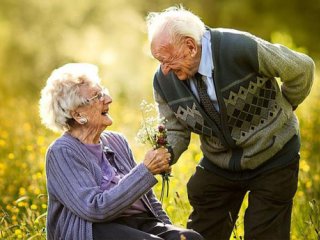 بحران میانسالی و اثر آن بر زندگی زناشویی