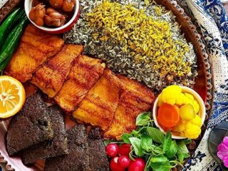 طرز تهیه سبزی پلو با ماهی مخصوص