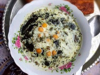 آش دوغ چقدر کالری دارد؟