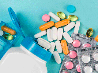 تداخلات دارویی از دلایل شایع بستری شدن سالمندان