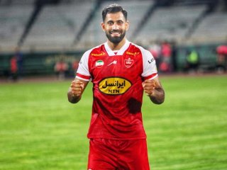 عبور از شایعات؛ قرارداد حسین کنعانی‌زادگان تمدید شد