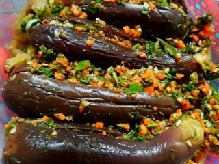 طرز تهیه ترشی بادمجان خاص و خوشمزه