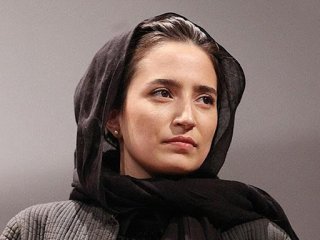 بیوگرافی نگار جواهریان؛ از کودکی در تئاتر تا تولد دخترش در کانادا