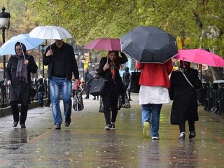 بارندگی و وزش باد شدید در این استان‌ها