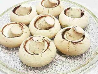 طرز تهیه شیرینی قارچی