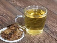 این نوشیدنی قند خون را کنترل، سموم بدن را دفع، نقرس را درمان می کند