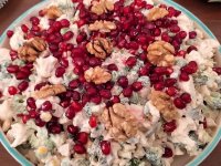 سالاد پاییزی با سس گردو و آب انار