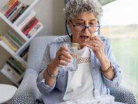 مکملی که زنان بالای ۵۰ سال را در معرض خطر قرار میدهد