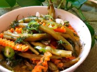 طرز تهیه ترشی لوبیا سبز و بادمجان