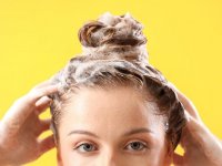 آیا استفاده از شامپو بچه برای جلوگیری از ریزش مو مؤثر است؟