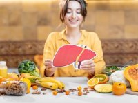 ۸ خوراکی طبیعی برای پاکسازی سریع کبد