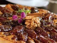 تارت خرما و گردو