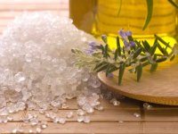 روش های استفاده از نمک برای زیباتر شدن