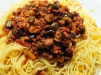پاستا با سس بادمجان و گوشت