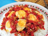 خوراك تخم‌مرغ با برنج و ادویه