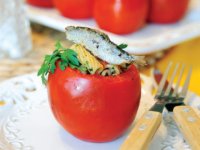 دلمه گوجه‌فرنگی با ماهی ساردین