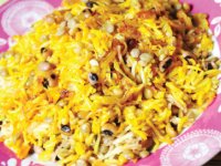 رشته پلو با لوبیا چشم‌بلبلی